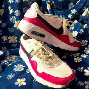 womens pink and white nike air max sneakers size 8